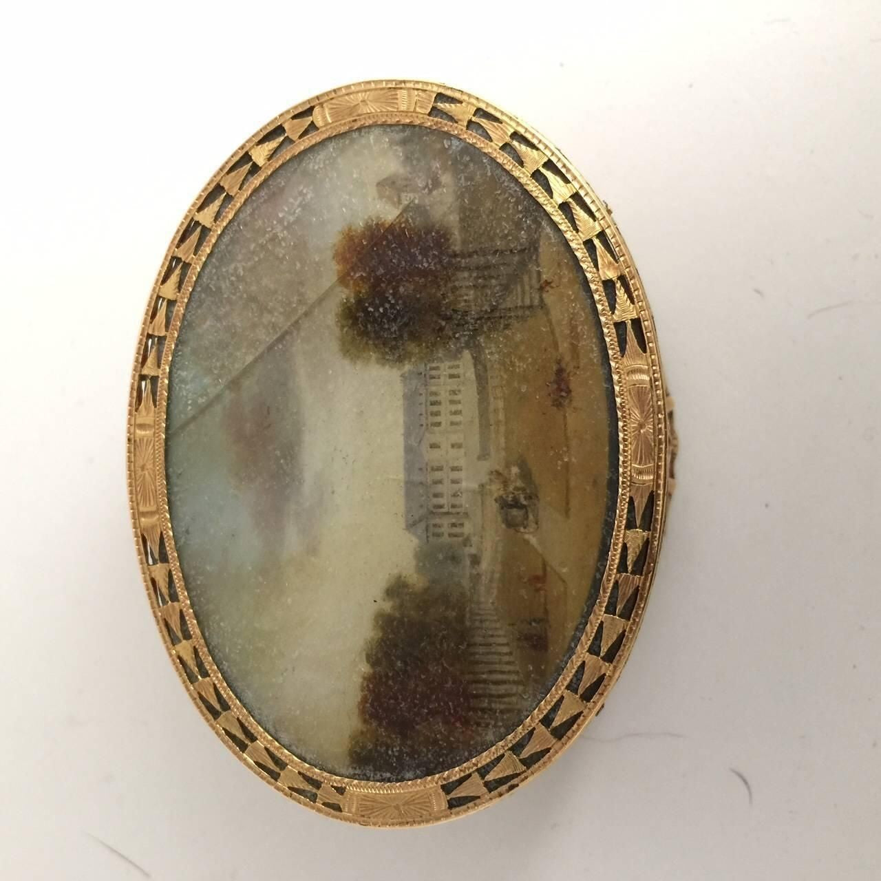 Louis XV Gold-Mounted Lacquer Snuff Box