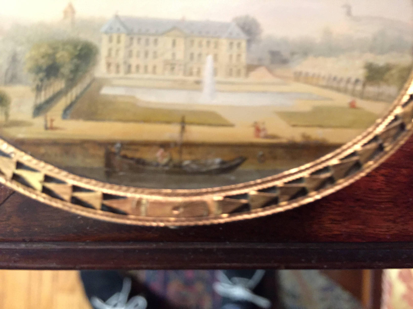 Louis XV Gold-Mounted Lacquer Snuff Box