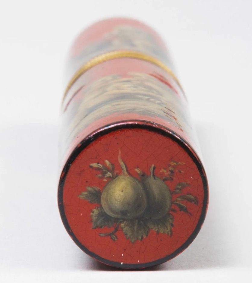 A Louis XV Orange/Red Ground Lacquer Etui, Mid-18th Century