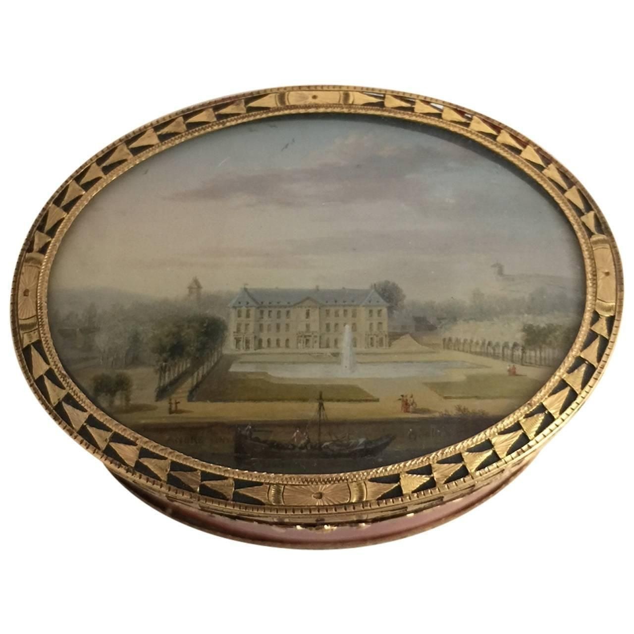 Louis XV Gold-Mounted Lacquer Snuff Box