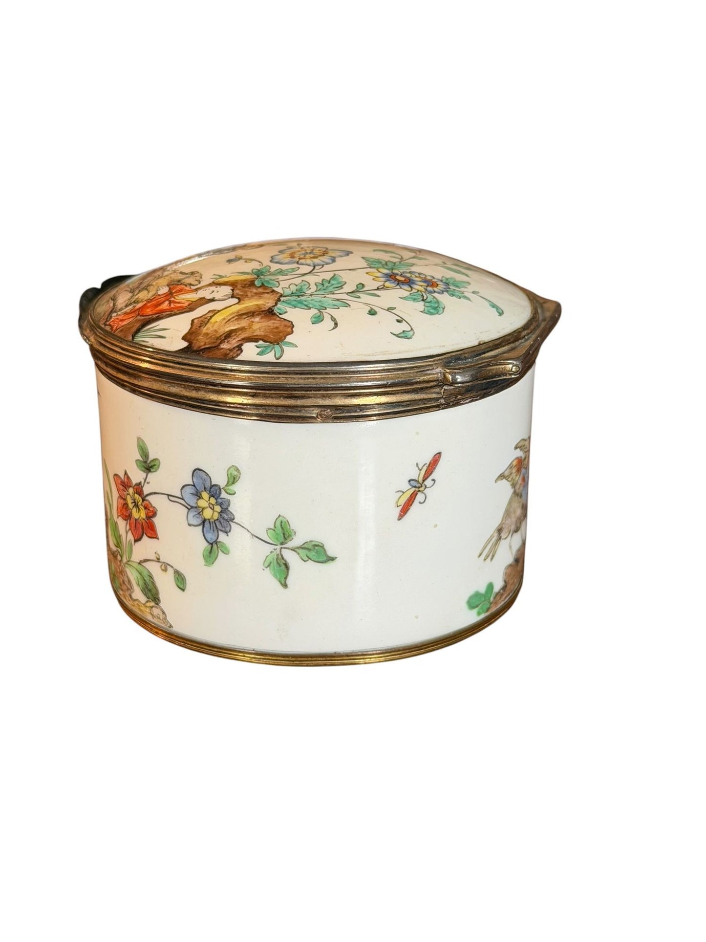 A Large Silver-Gilt Mounted Chantilly Soft Past Chinoiserie Circular Snuff Box, circa 1740